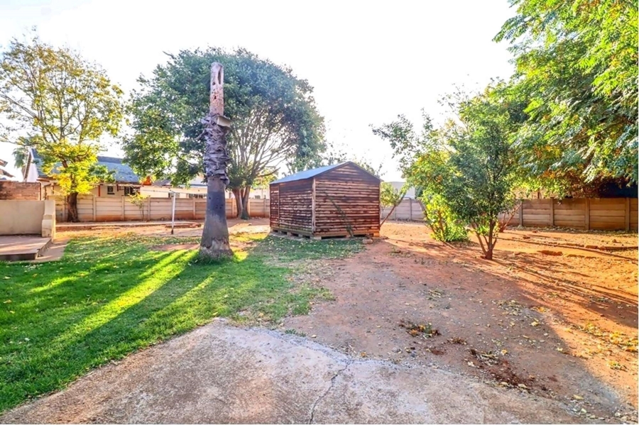 3 Bedroom Property for Sale in La Hoff North West